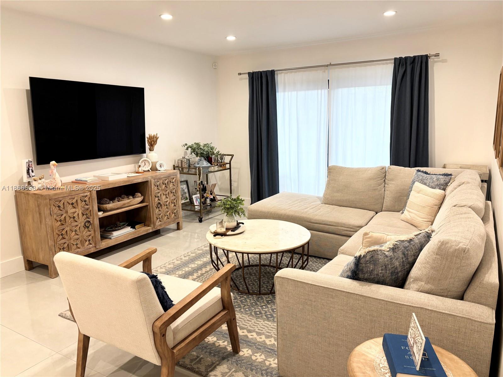 Rarely available 2/2 Venetian Palms condo available for rent. Excellent location near Pinecrest, US1, SR826, excellent schools, shops, restaurants & Whole Foods/Target shopping center are within walking distance. The unit has been upgraded with stainless steel appliances, new washer/dryer, kitchen granite countertops, new floors, NEW impact windows and upgraded bathrooms. The primary bedroom is massive and has a large custom wood walk-in closet. There is plenty of parking available and the community has excellent amenities like a kiddie pool, adult pool, clubhouse, dog park, and security patrol. HOA approval required.