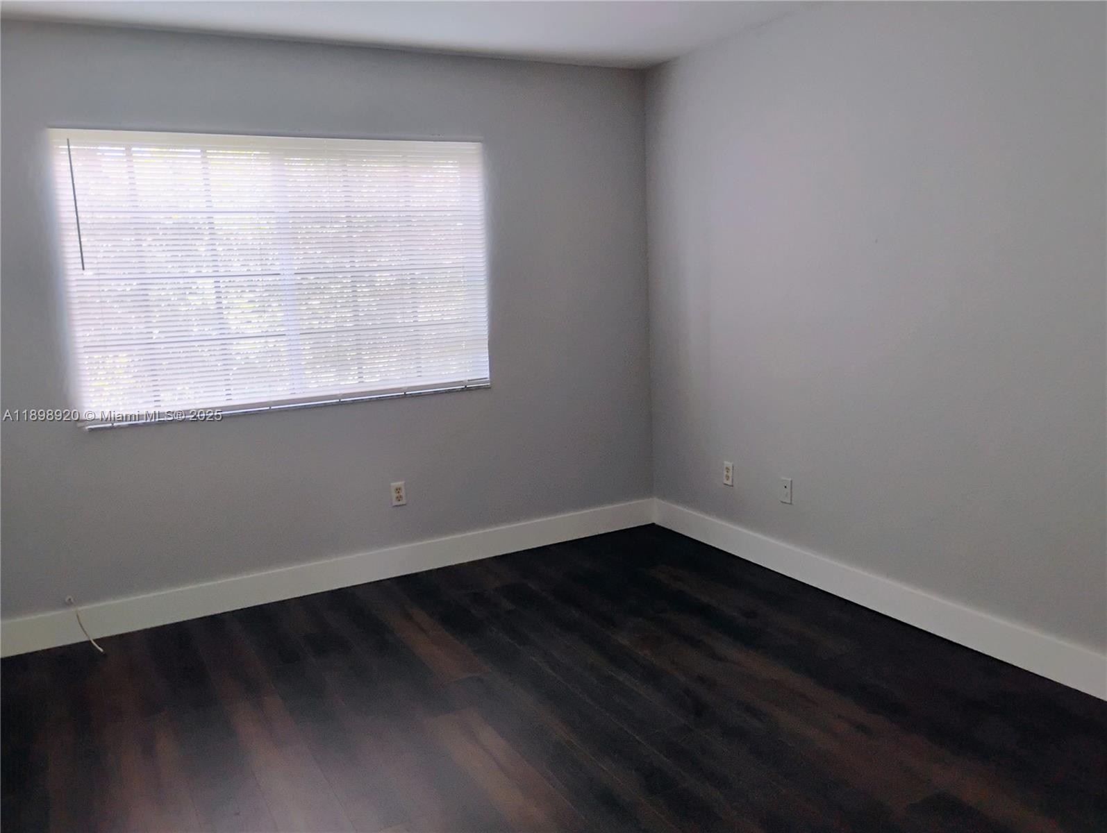 MARSH HARBOUR - Residential Lease