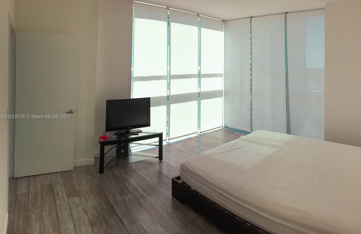 Plaza 901 Brickell Condo - Residential Lease