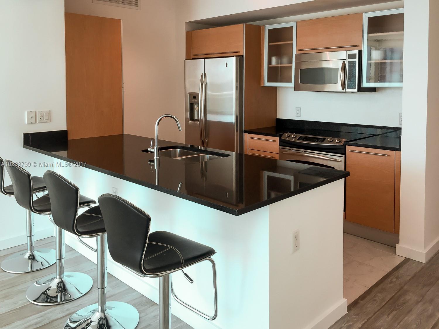 Plaza 901 Brickell Condo - Residential Lease