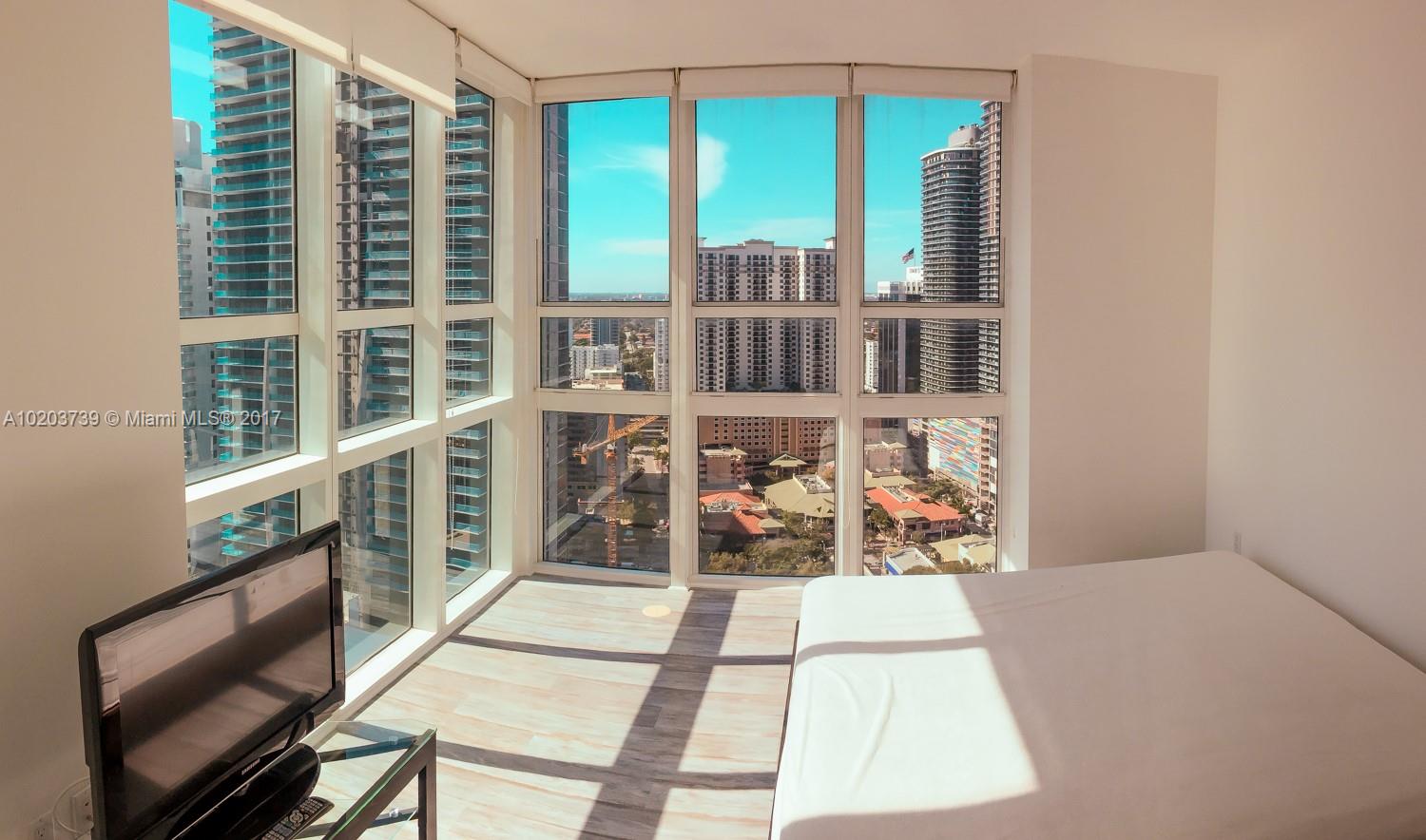 Plaza 901 Brickell Condo - Residential Lease