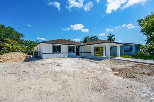 152 Nw 18 Street St, Homestead, Miami-Dade County, Florida - 4 Bedrooms  
3 Bathrooms - 