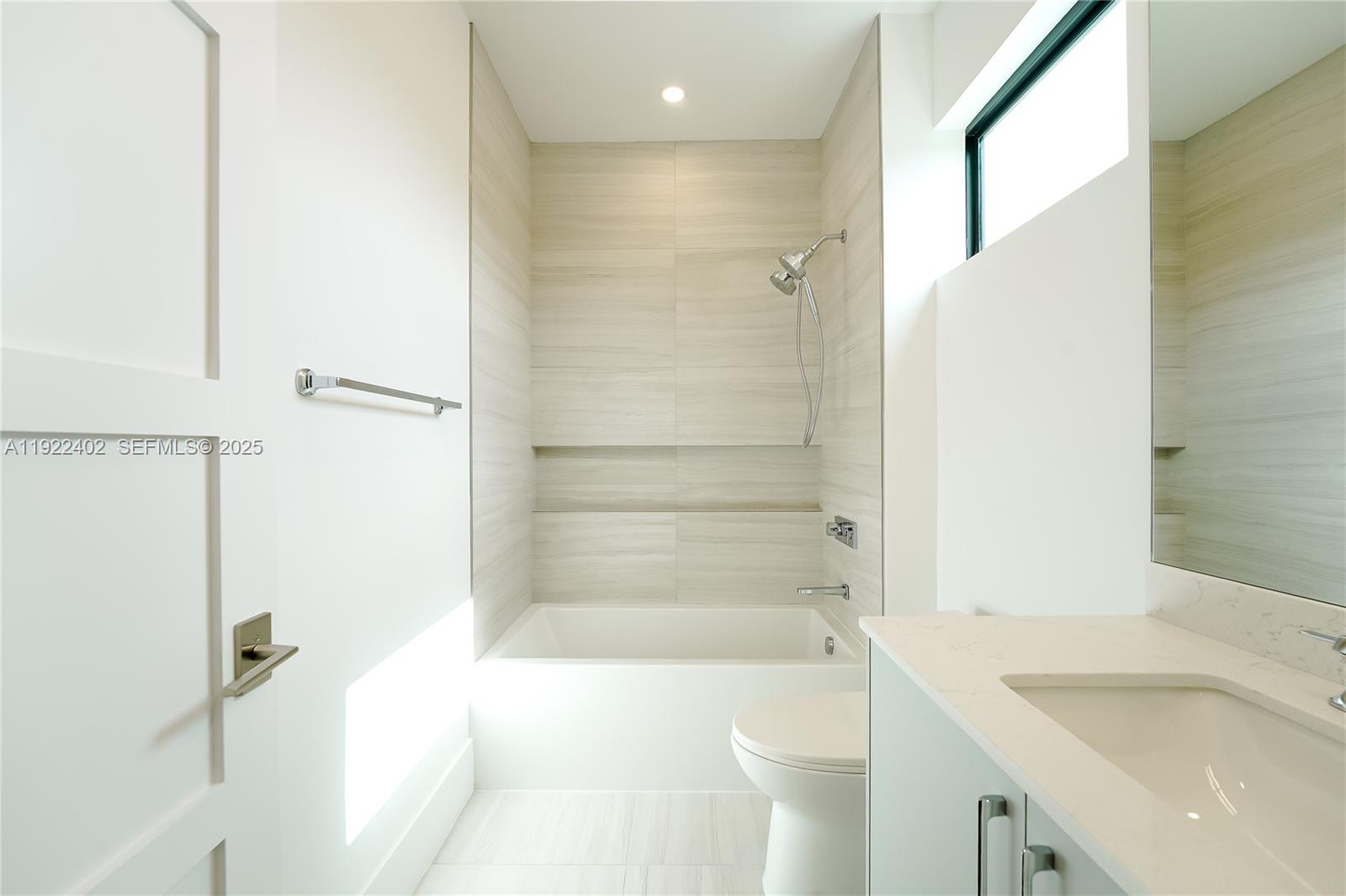 BOCA RATON RIVIERA UNIT C - Residential Lease