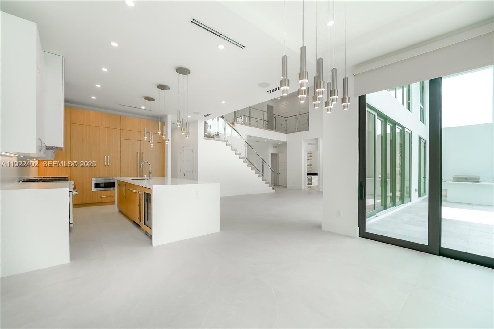 BOCA RATON RIVIERA UNIT C - Residential Lease