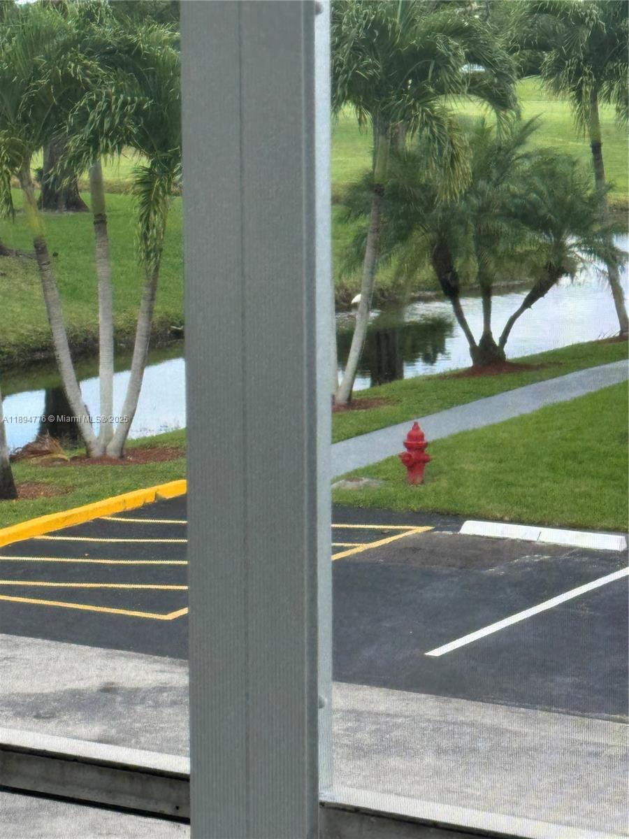 KINGS POINT BURGUNDY COND - Residential