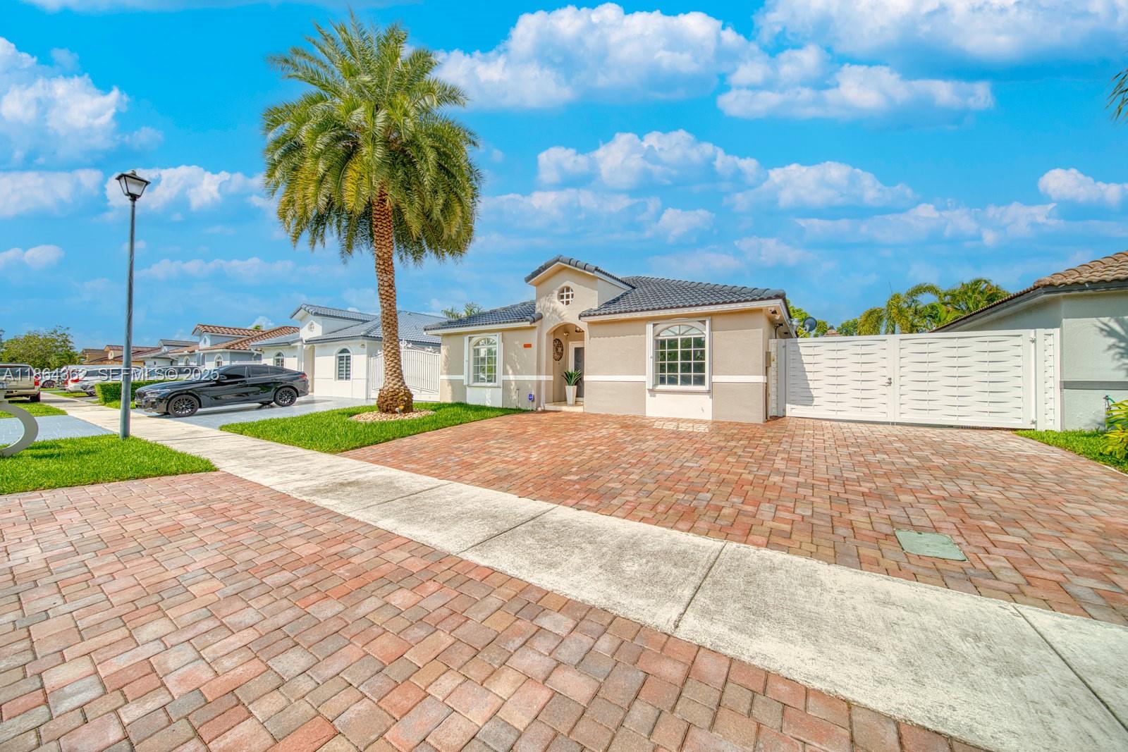 MARALEX HOMES - Residential