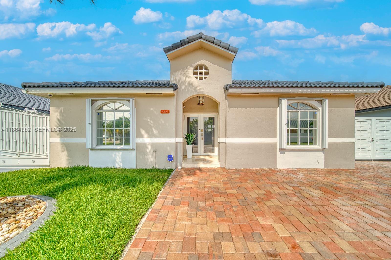 MARALEX HOMES - Residential