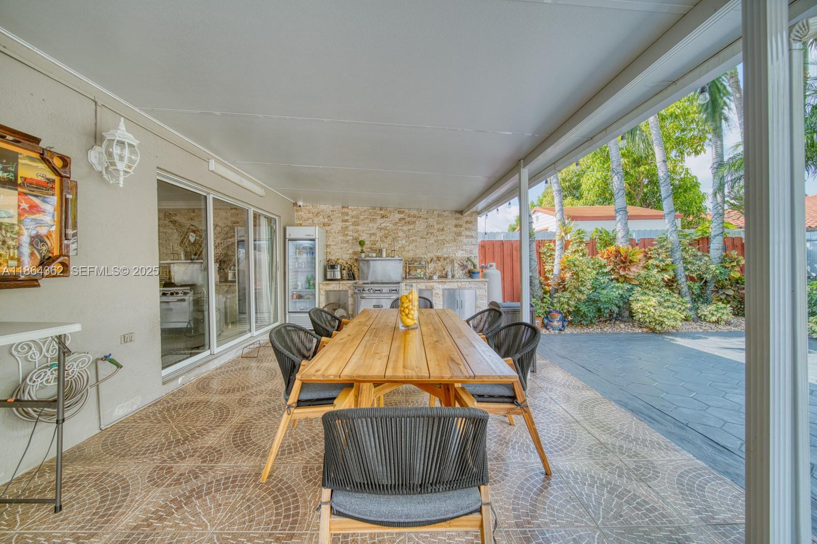 MARALEX HOMES - Residential