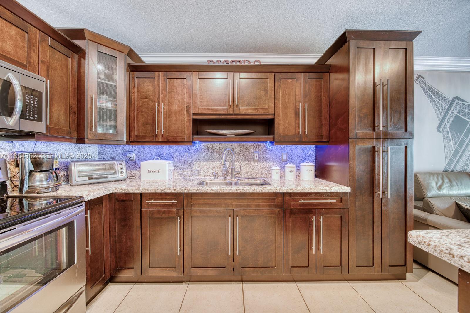 MARALEX HOMES - Residential