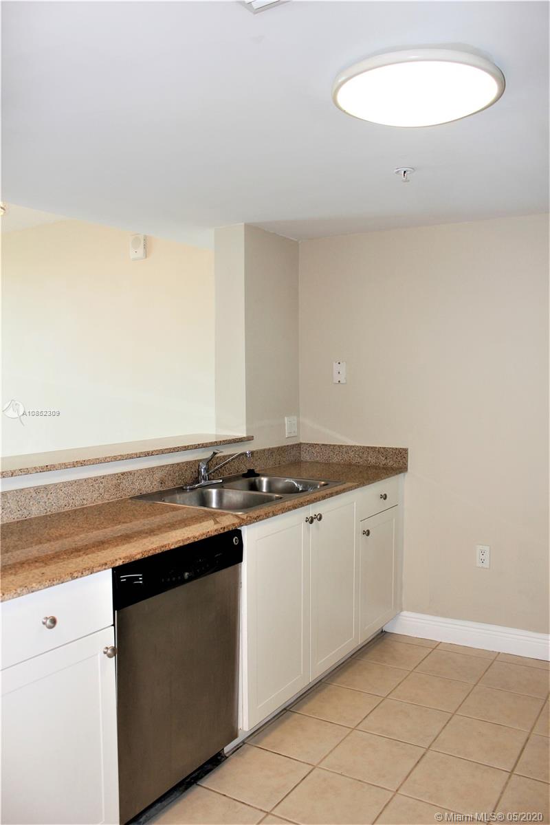 DOUGLAS PLACE CONDO - Residential Lease