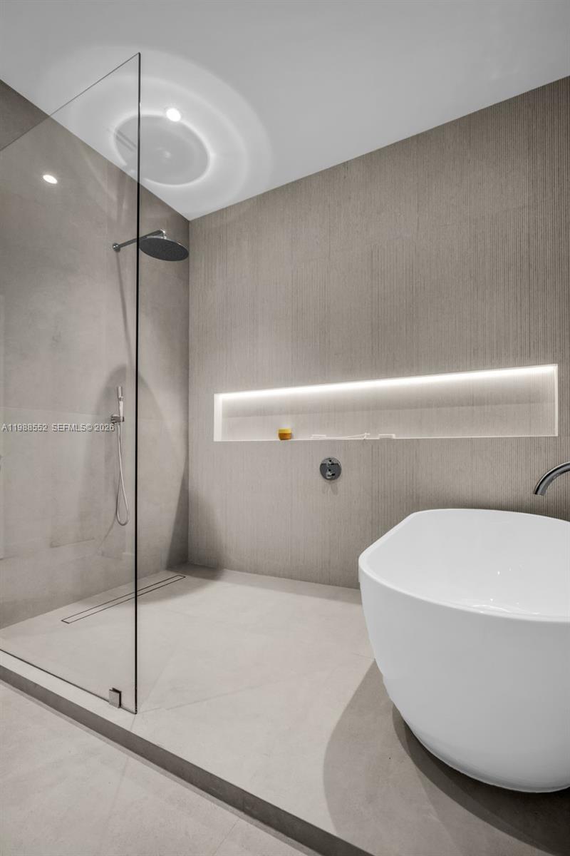 DUNNINGS MIAMI SHORES EXT - Residential