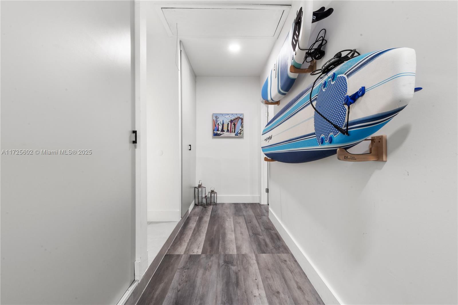 LAKE FLORESTA PARK - Residential