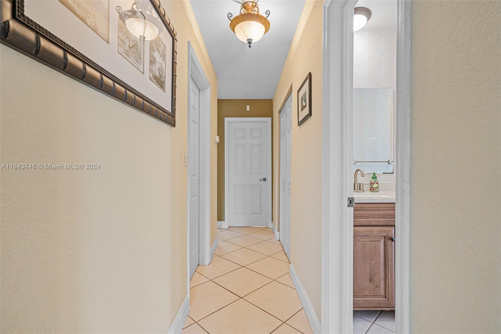 WESTWOOD ESTS 4TH ADDN - Residential