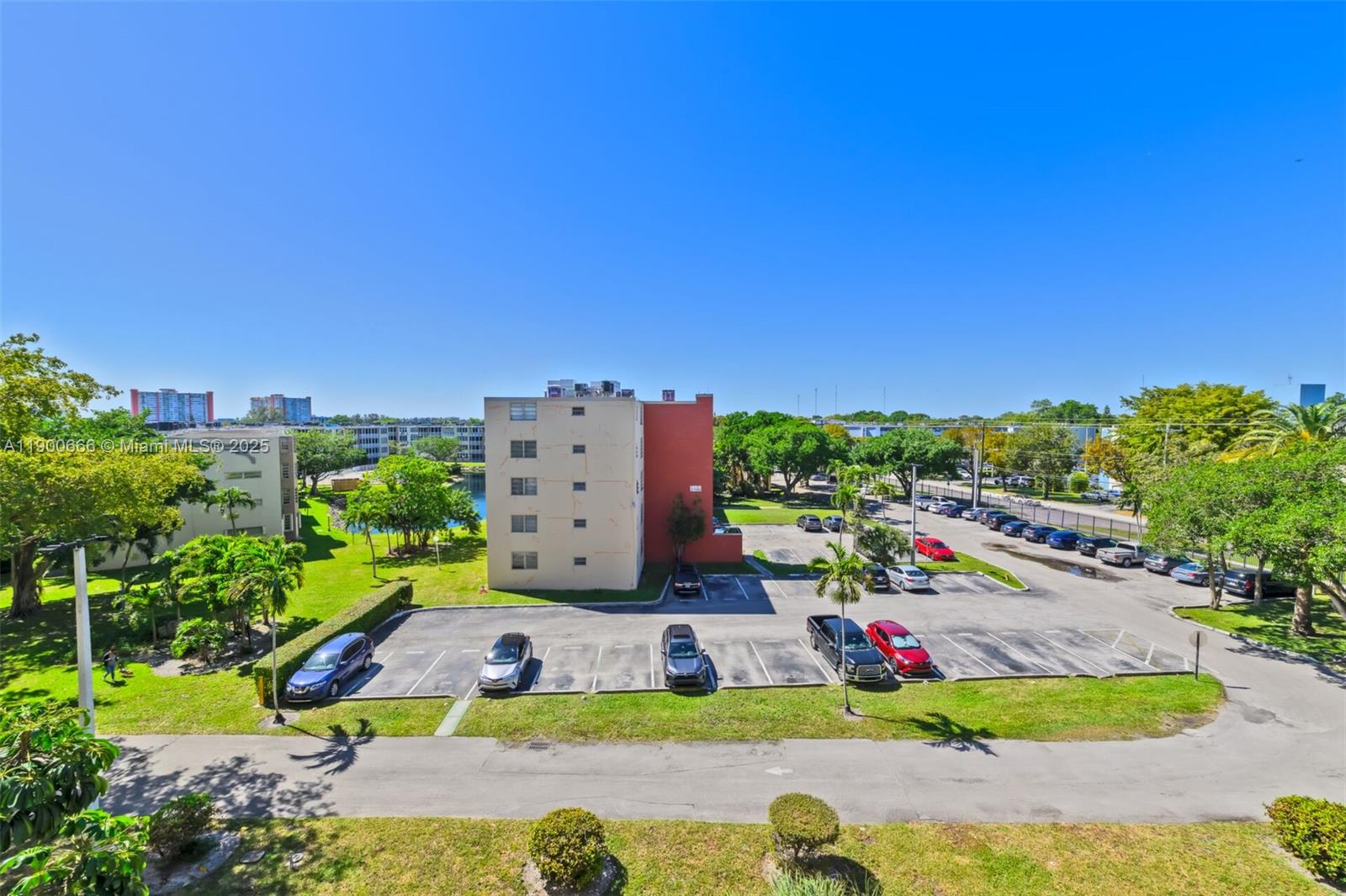 JADE WINDS GROUP - - Residential Lease