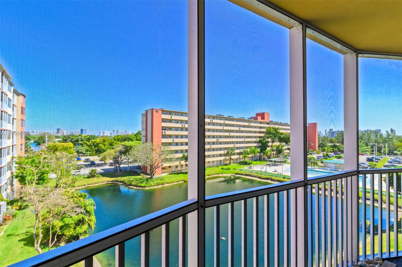 JADE WINDS GROUP - - Residential Lease