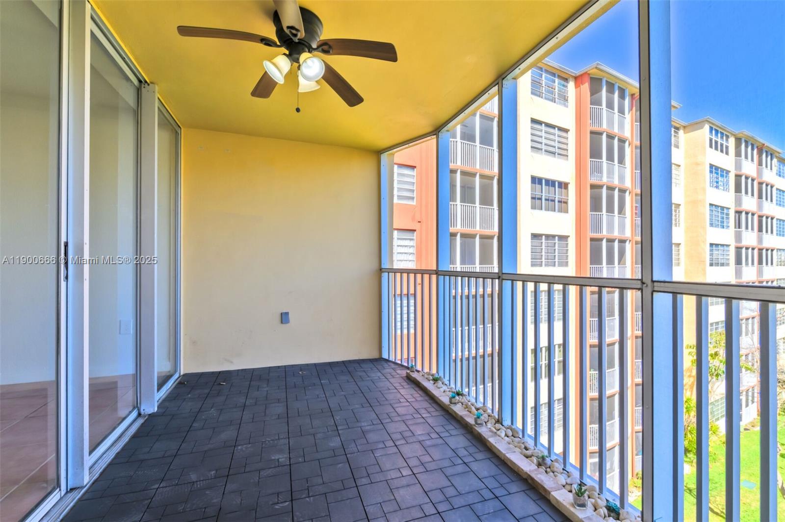 JADE WINDS GROUP - - Residential Lease