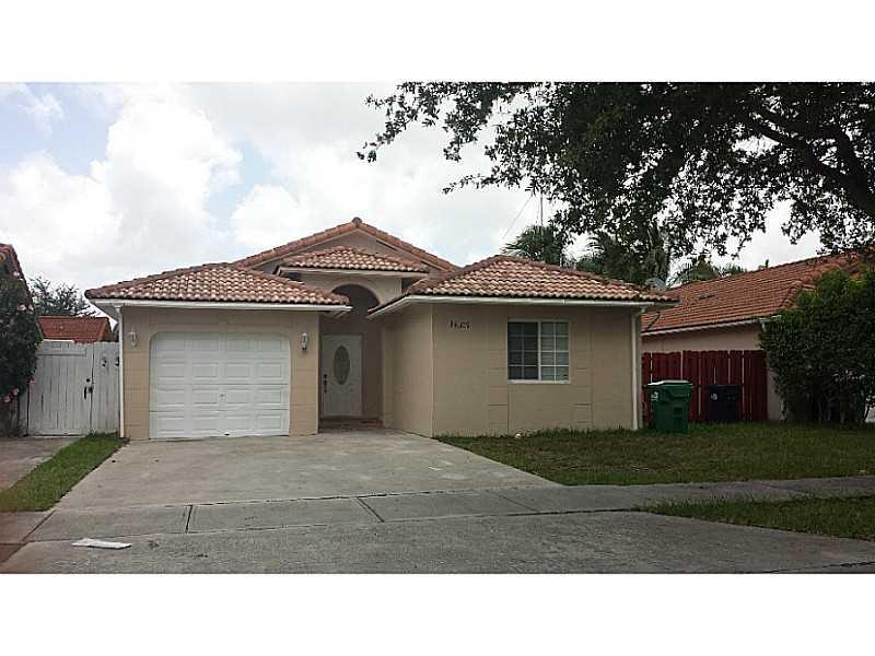 a great property ready to be rented that features upgraded baths and kitchen with granite countrtops and stainless steel appliances, property is all tiled up and ready to go, it will not last, easy to show on lockbox