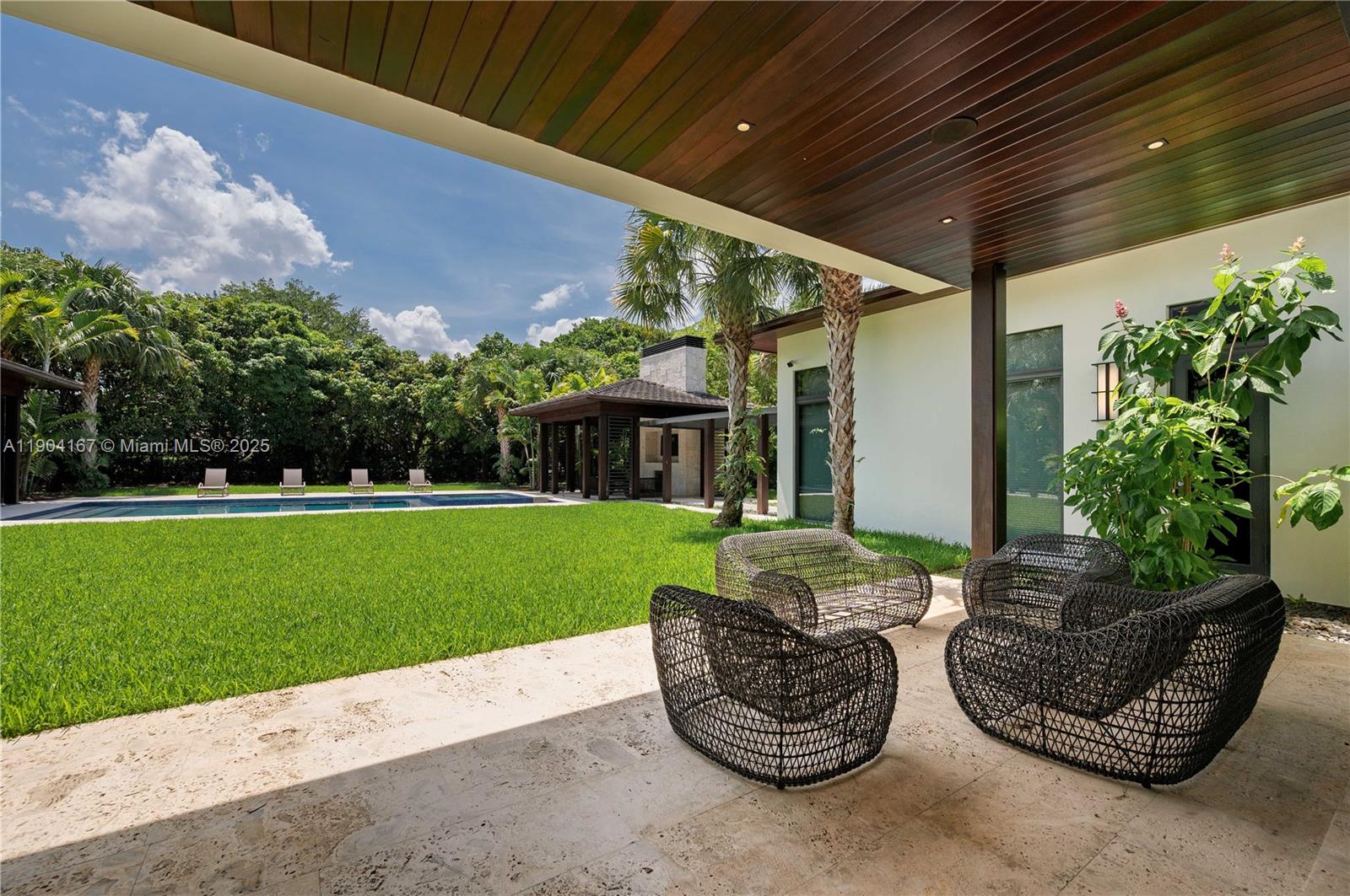 STRITTER ESTATES - Residential Lease