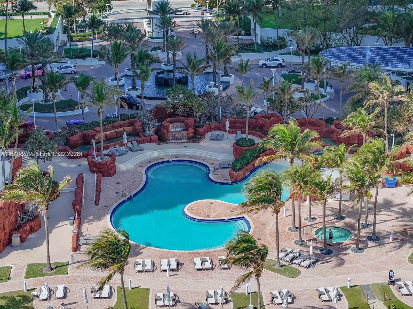 TRUMP PALACE CONDO - Residential