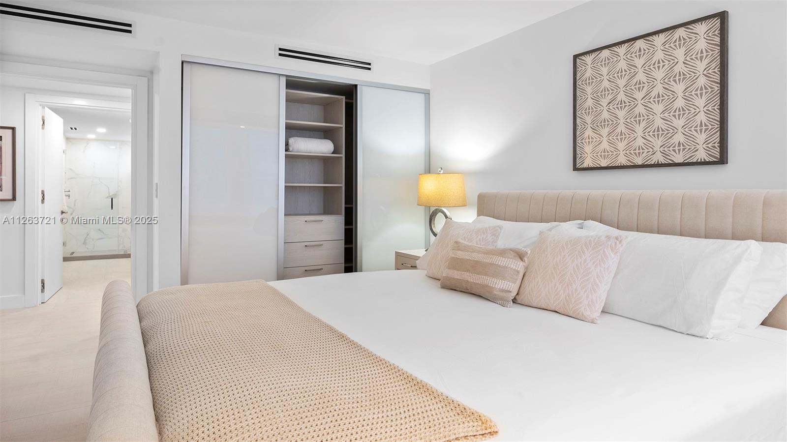 RONEY PALACE CONDO - Residential Lease