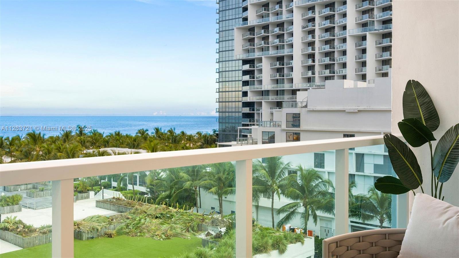 RONEY PALACE CONDO - Residential Lease