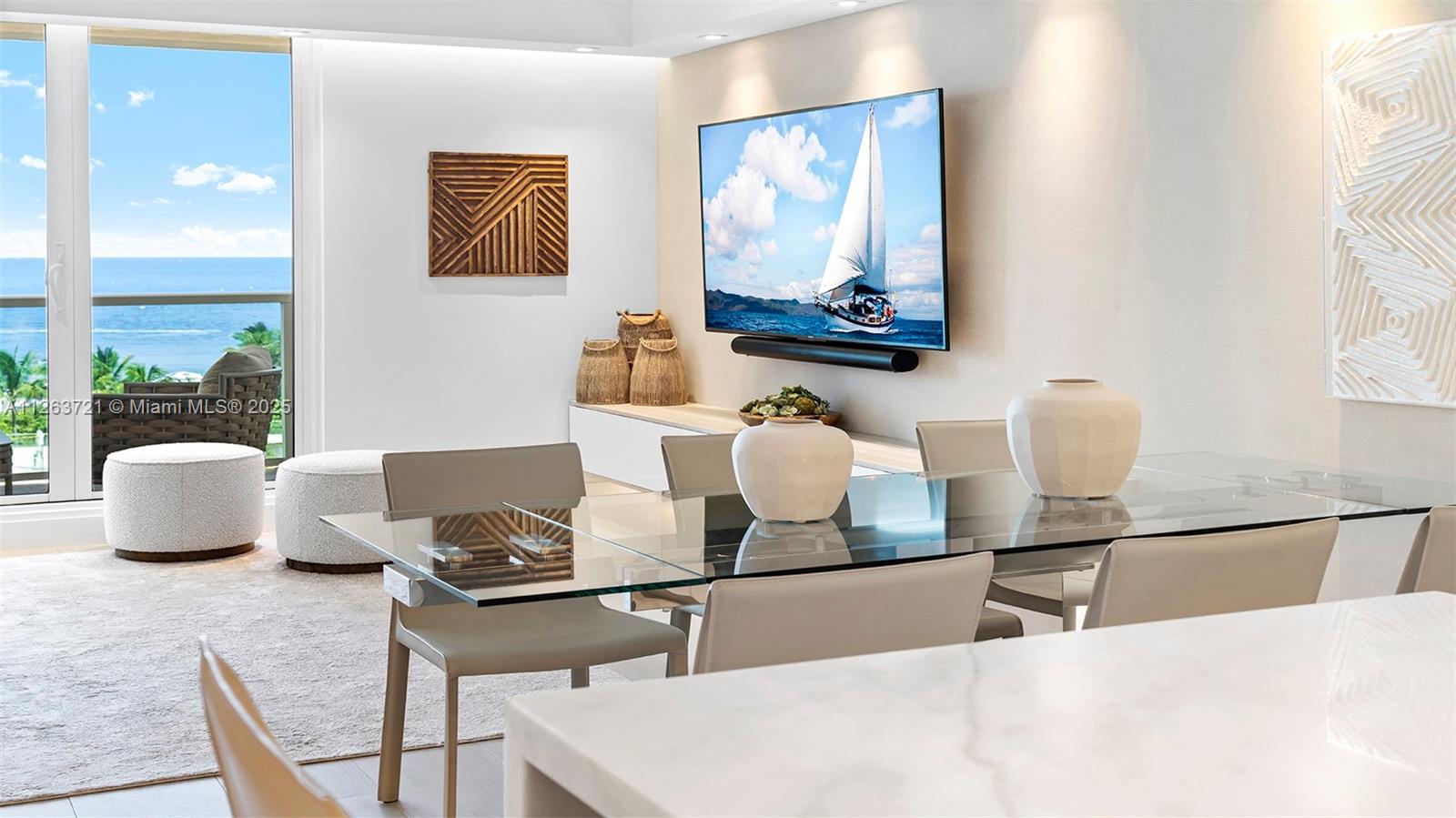 RONEY PALACE CONDO - Residential Lease