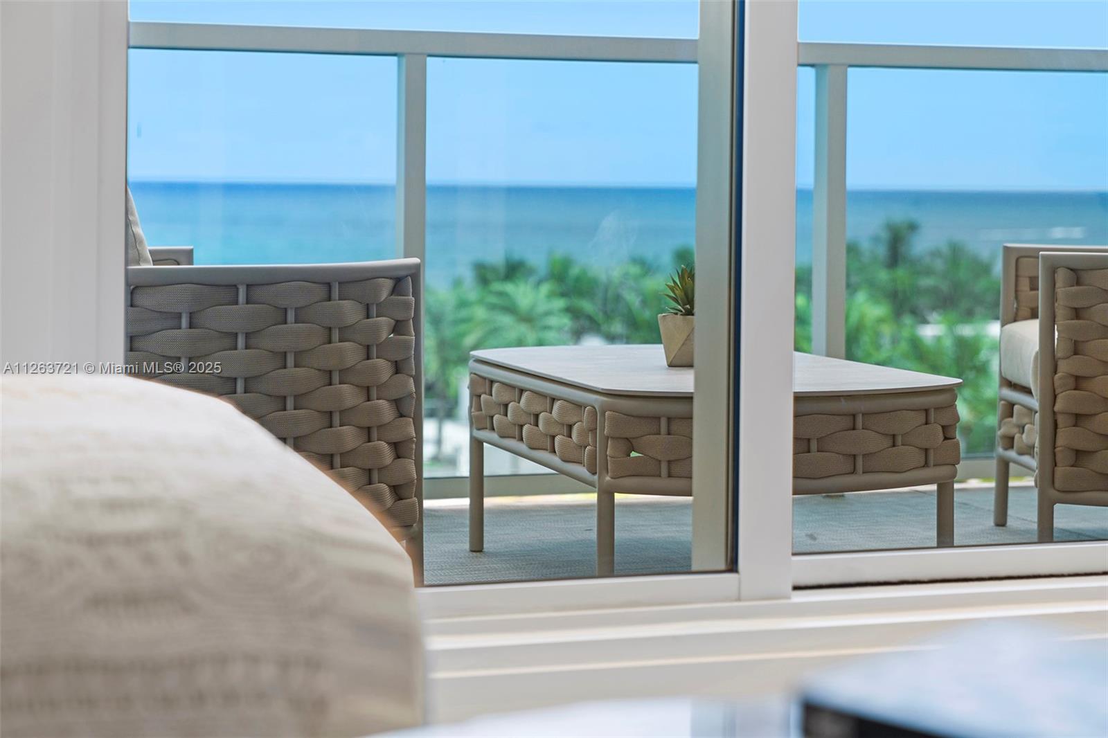 RONEY PALACE CONDO - Residential Lease