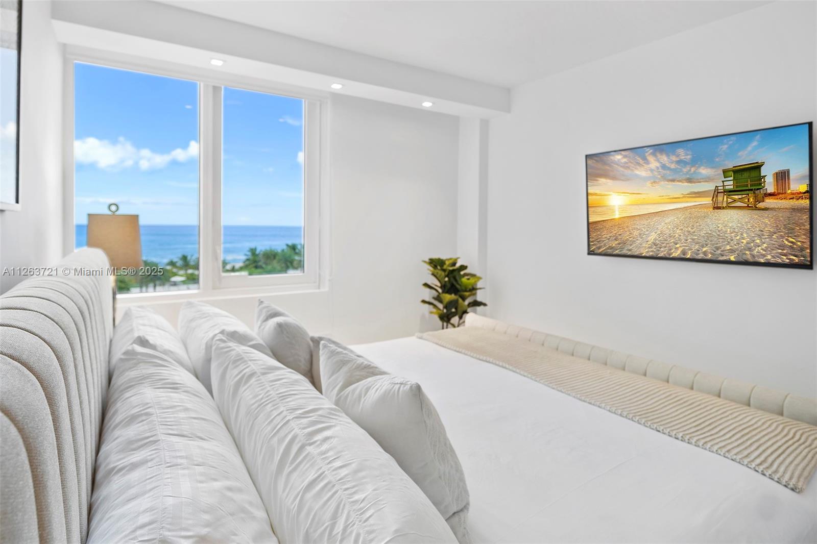 RONEY PALACE CONDO - Residential Lease