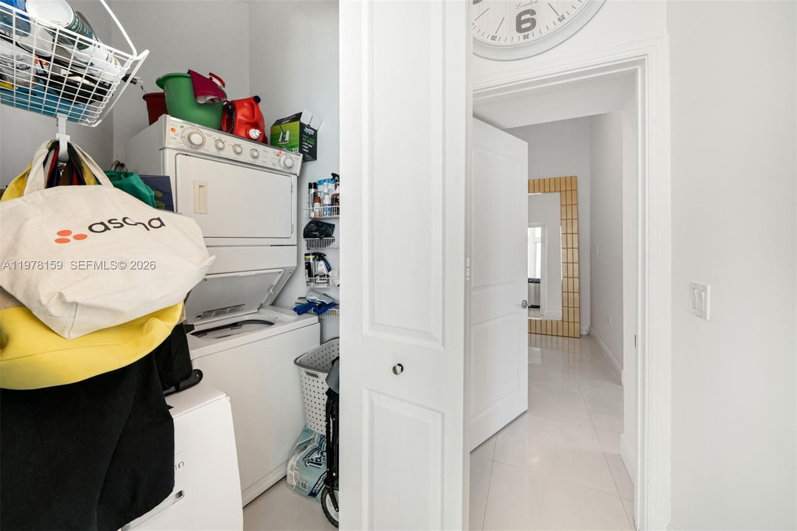 PLATINUM CONDO - Residential