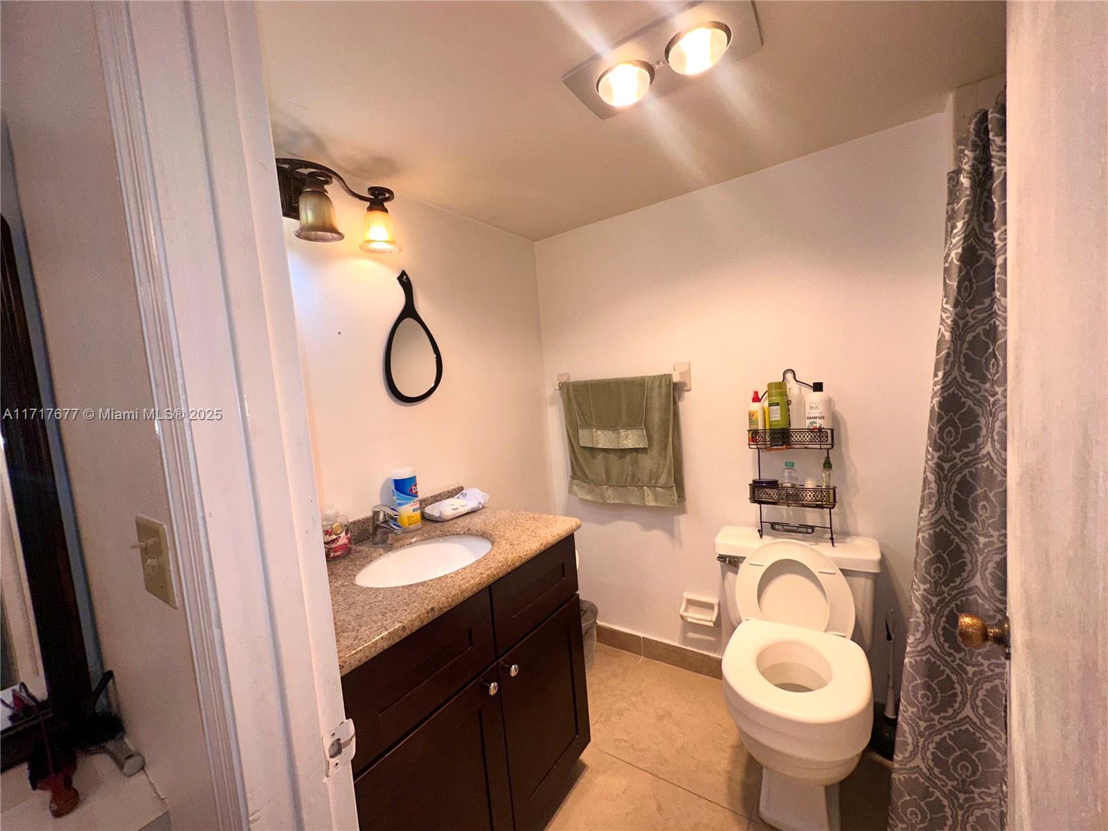 SANDALFOOT SOUTH TWO COND - Residential