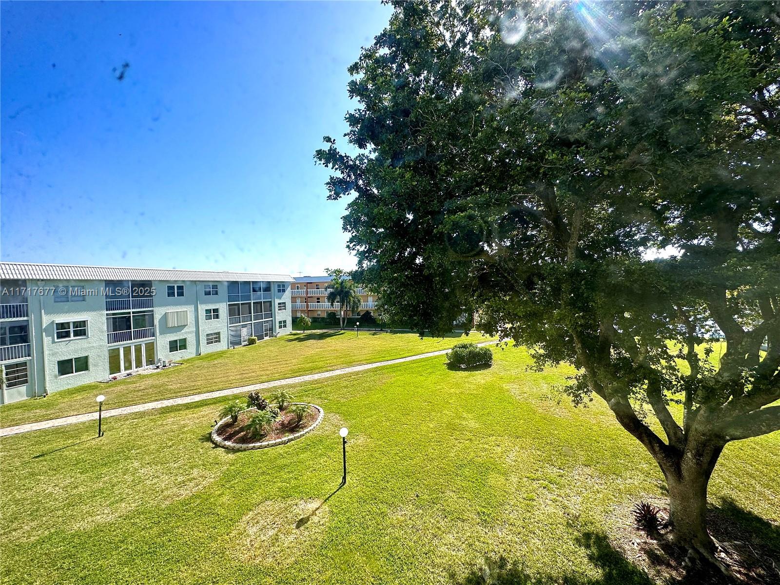 SANDALFOOT SOUTH TWO COND - Residential