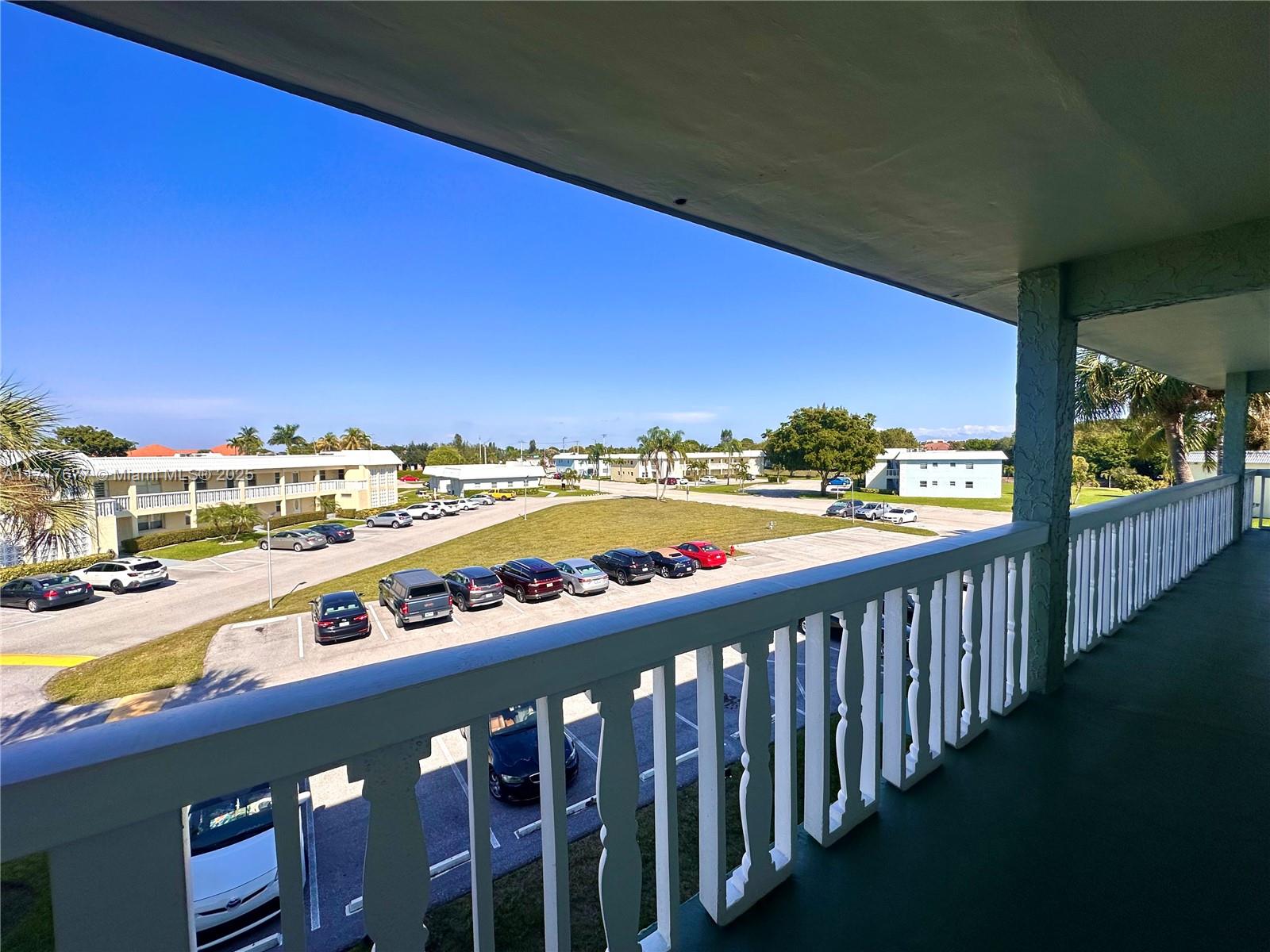 SANDALFOOT SOUTH TWO COND - Residential