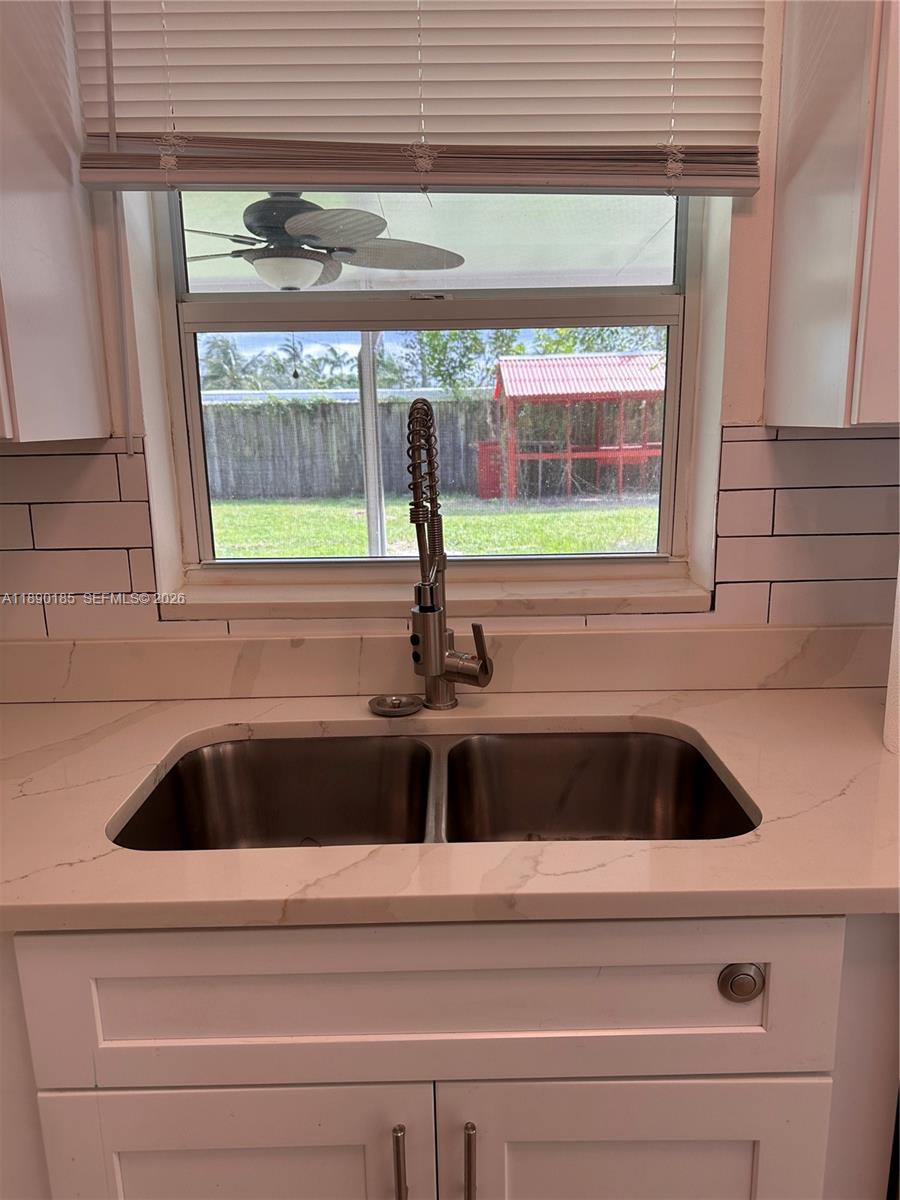 RIVER PARK UNIT 7 - Residential