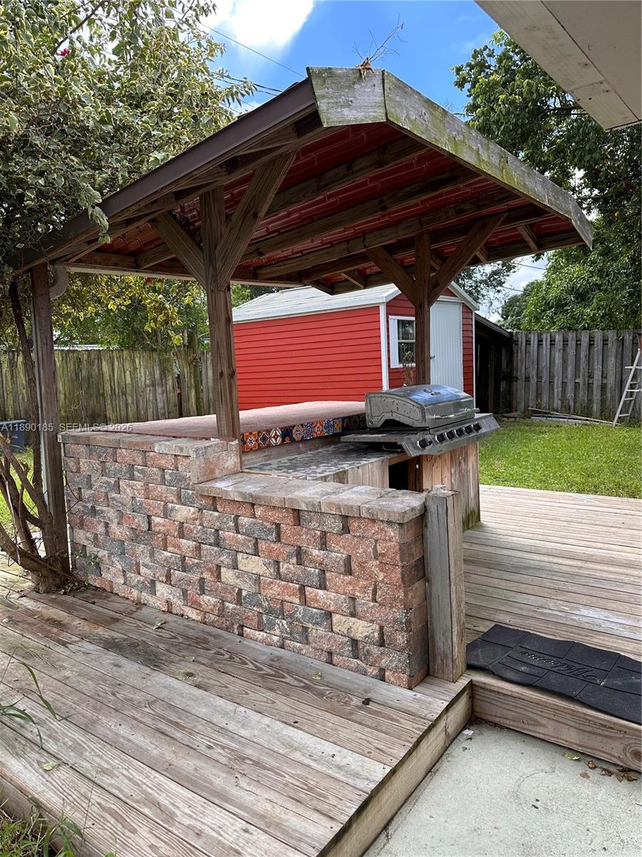 RIVER PARK UNIT 7 - Residential