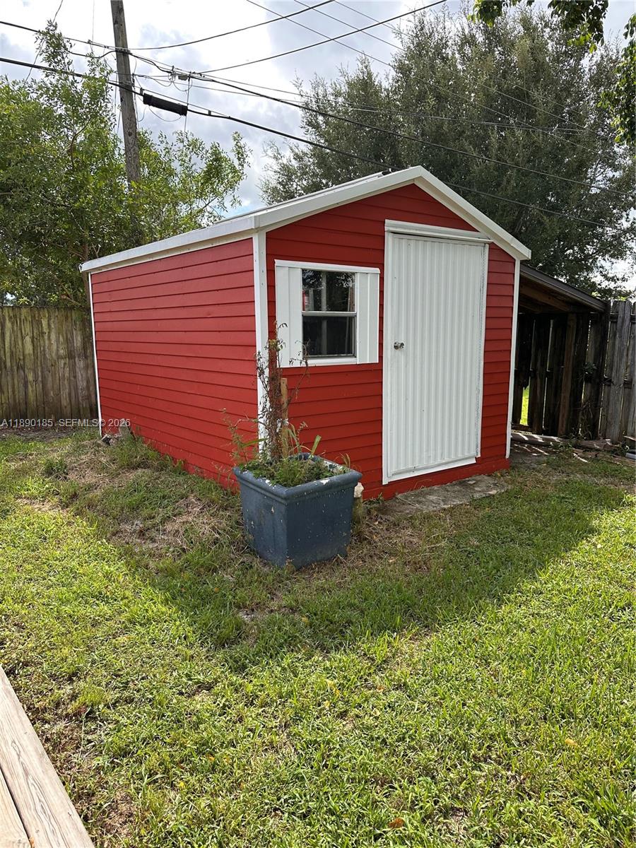 RIVER PARK UNIT 7 - Residential