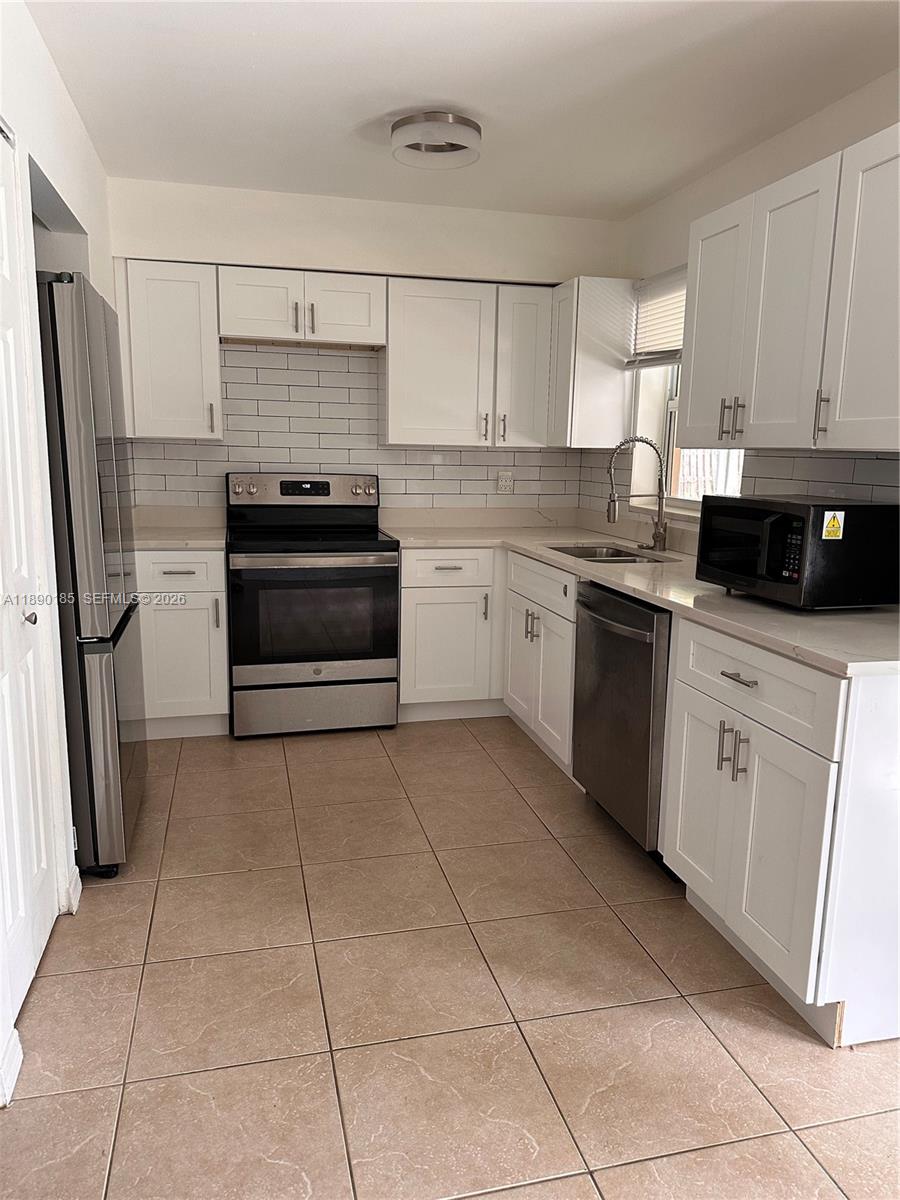 RIVER PARK UNIT 7 - Residential