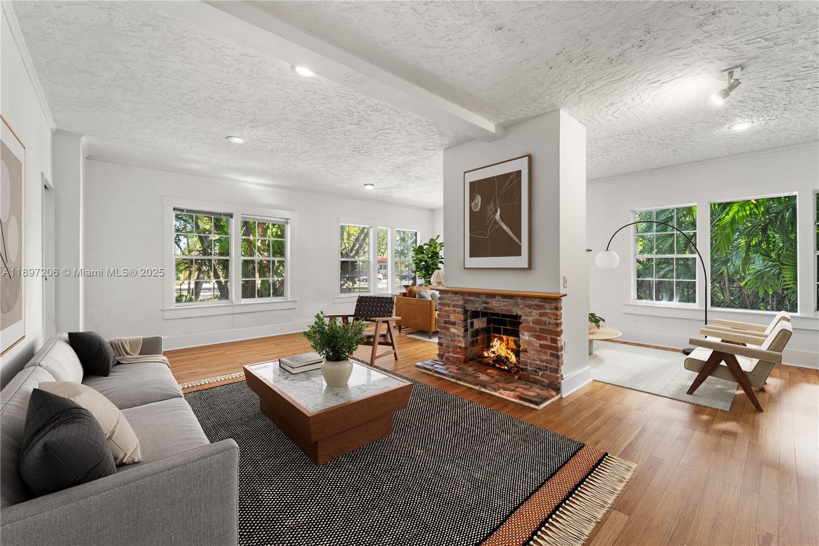 SPRING GARDEN - Residential