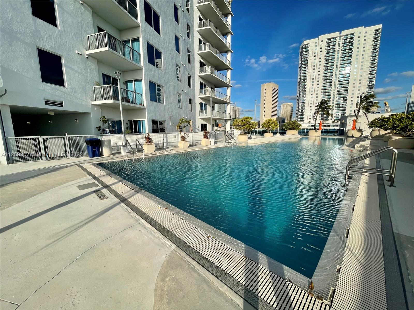 NEO CONDO - Residential Lease