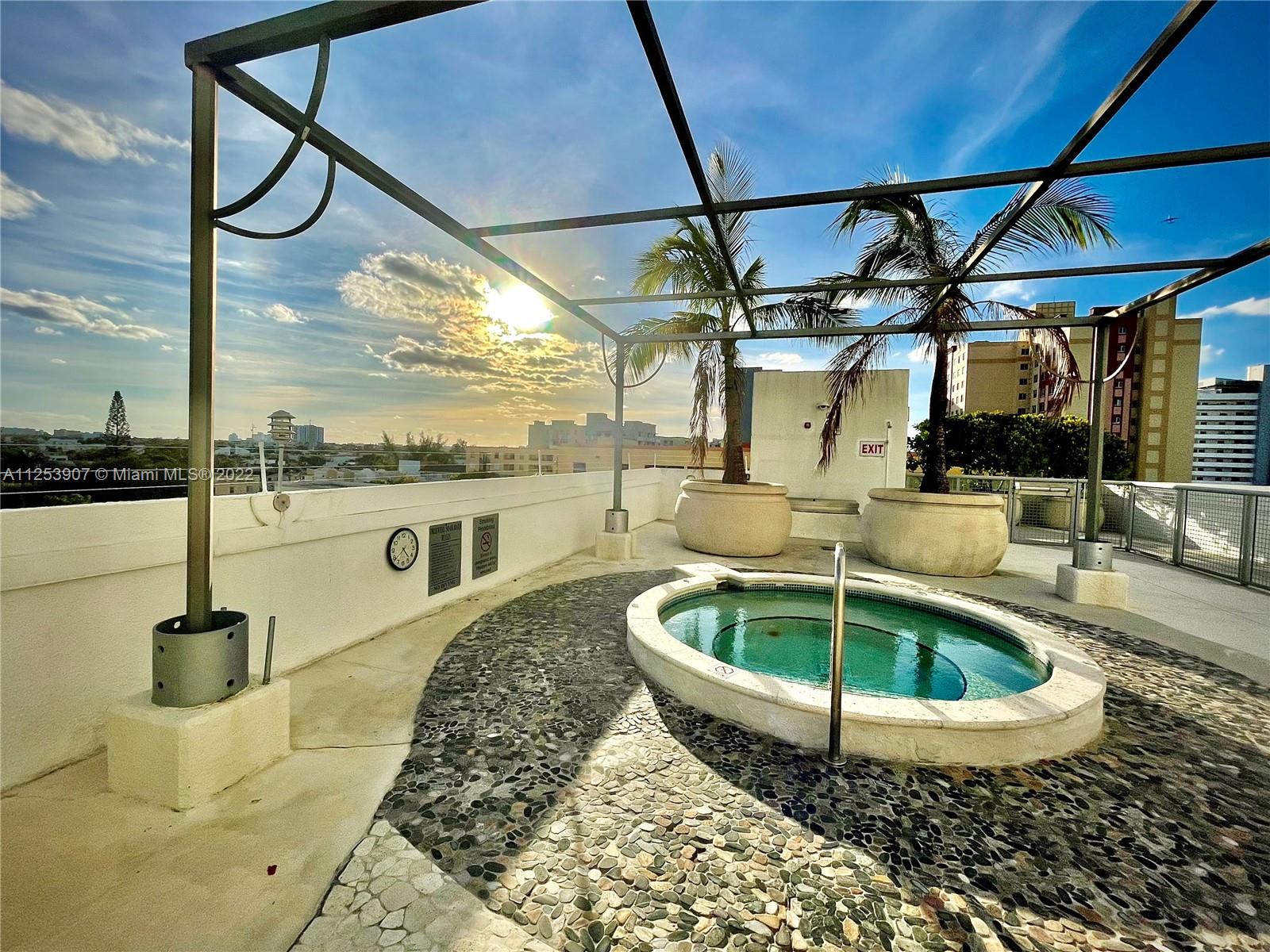 NEO CONDO - Residential Lease