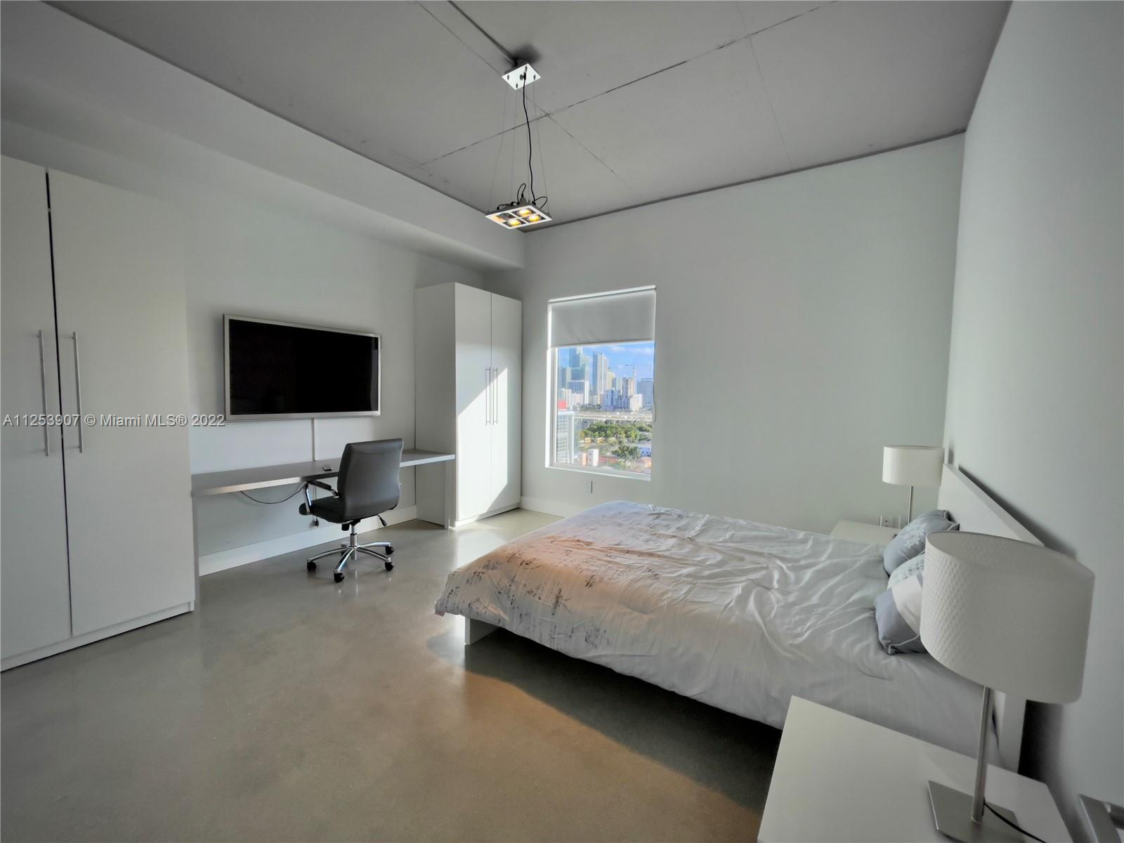 NEO CONDO - Residential Lease