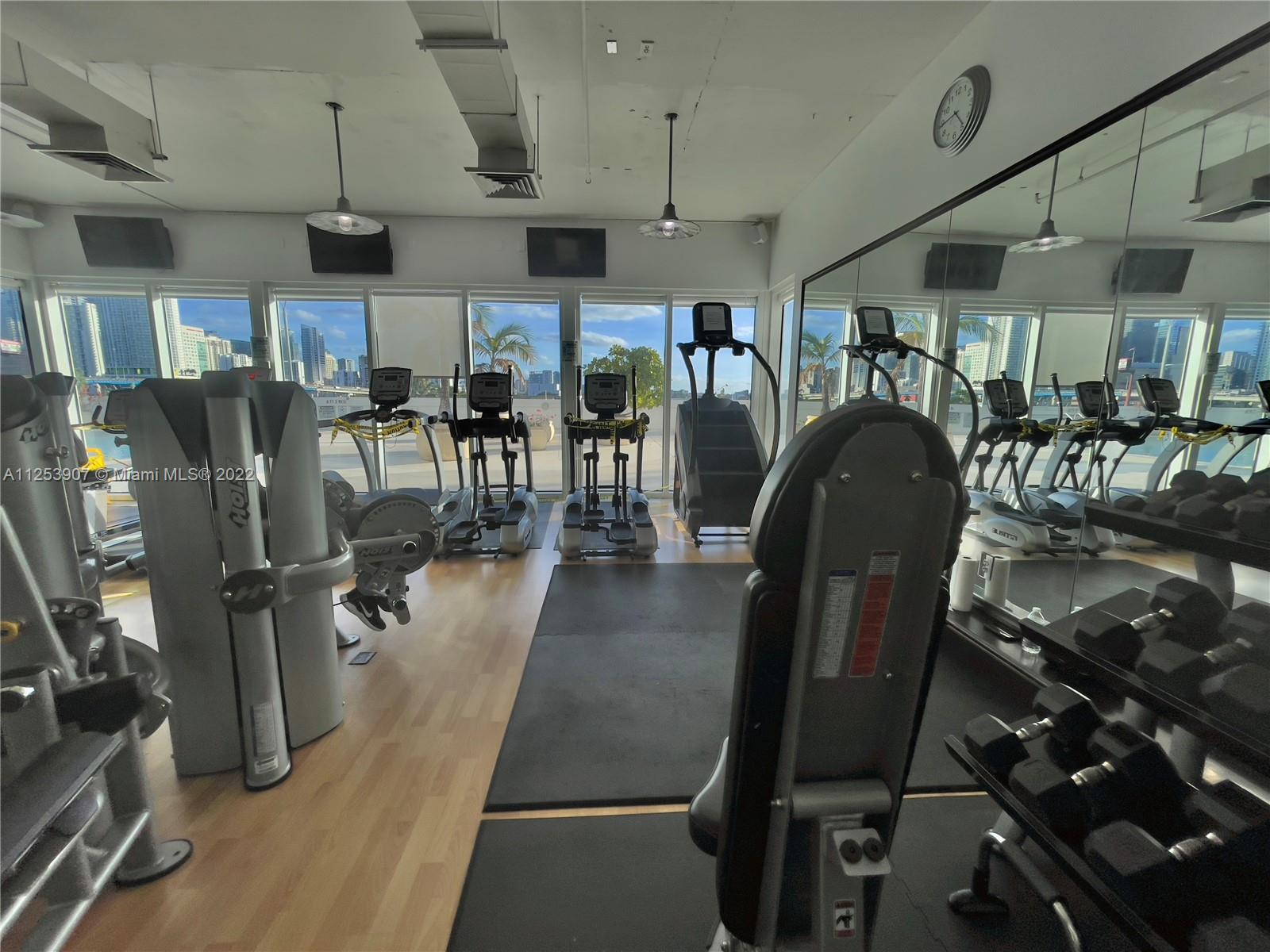 NEO CONDO - Residential Lease