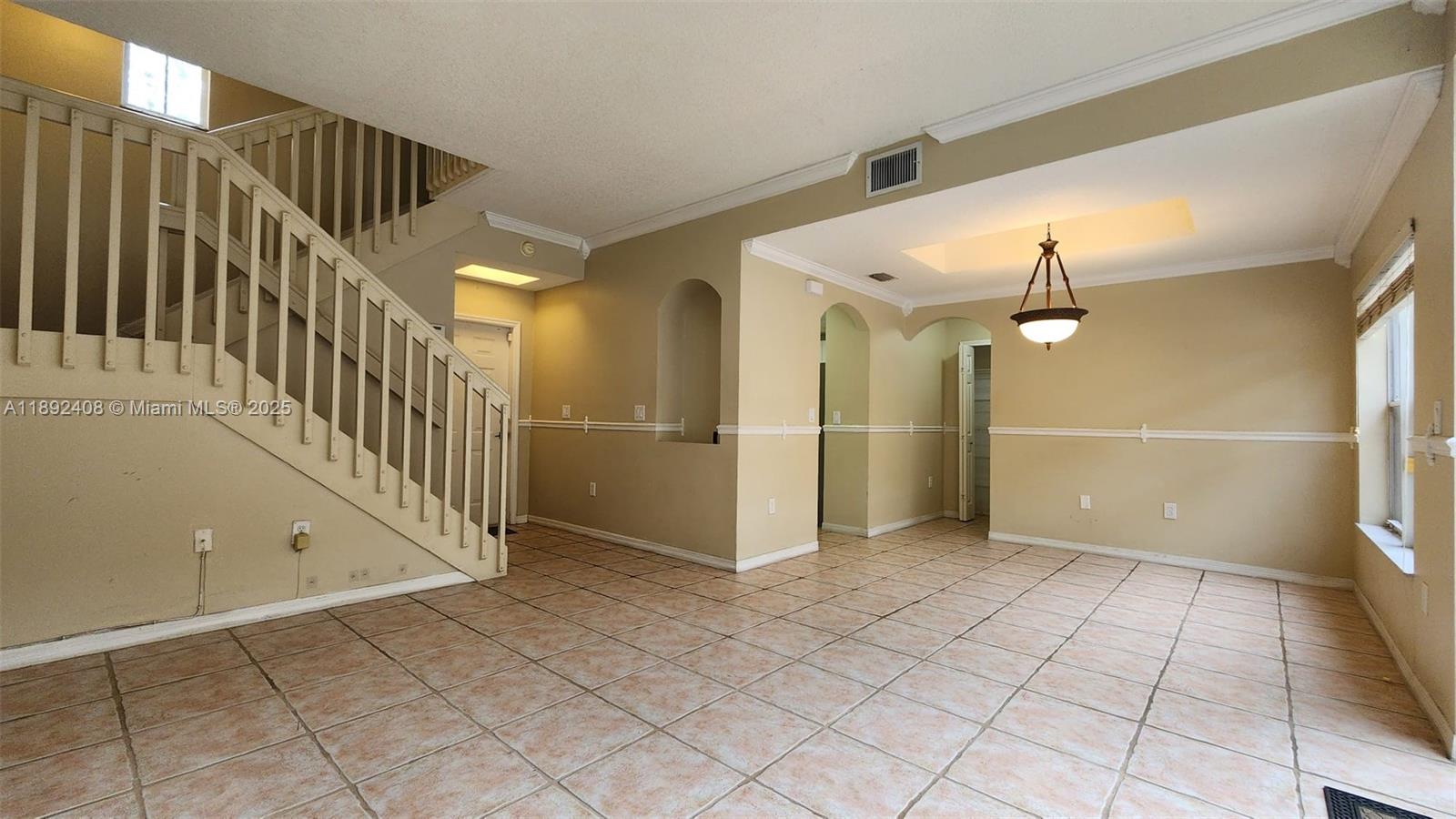 VILLA VIZCAYA CONDO - Residential