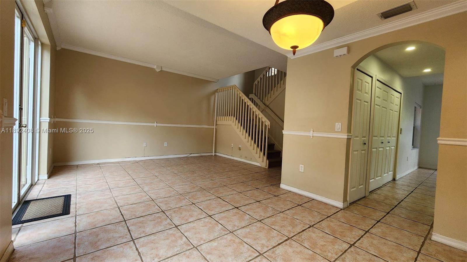 VILLA VIZCAYA CONDO - Residential