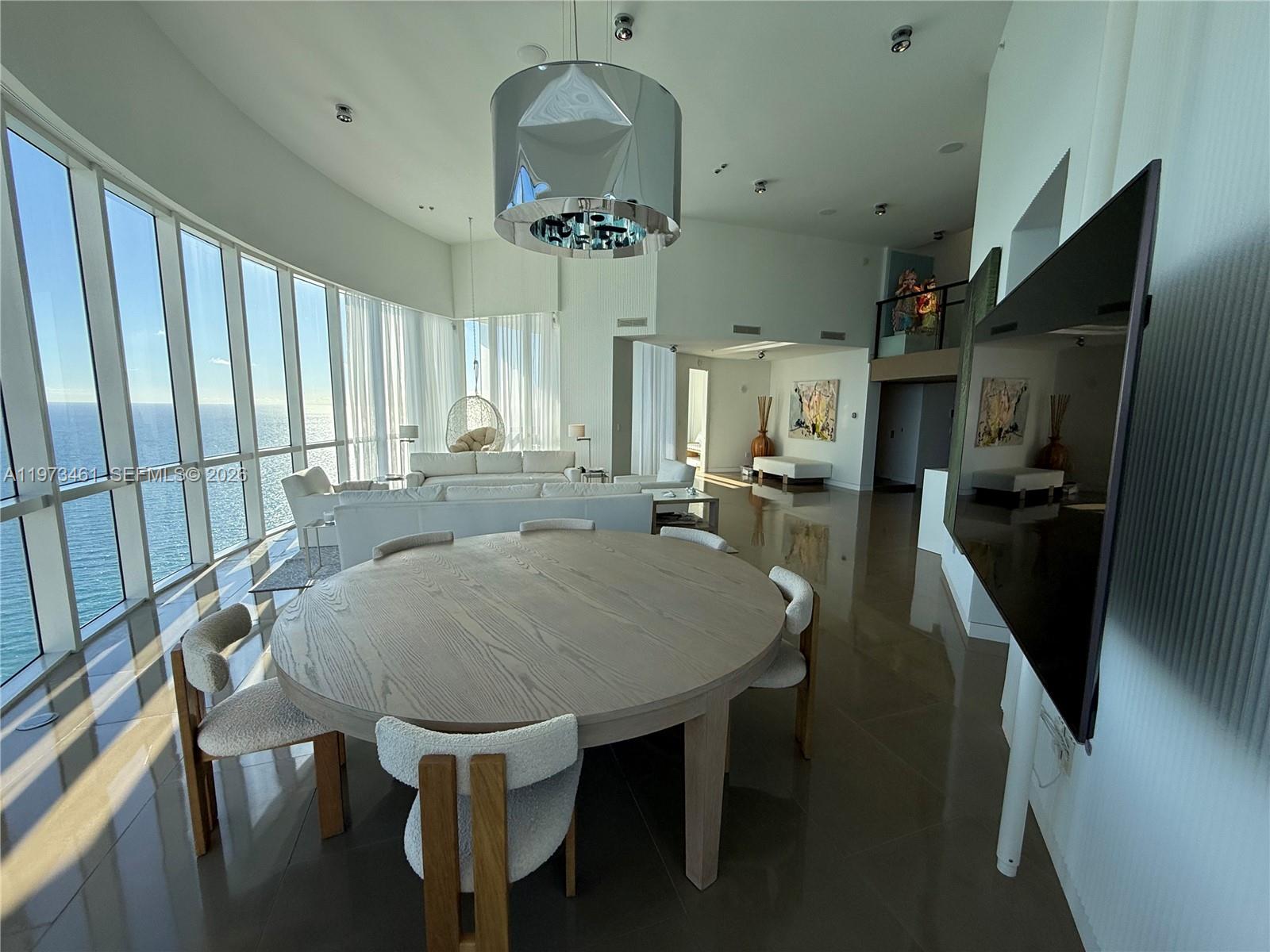 18101 Collins Ave 5509