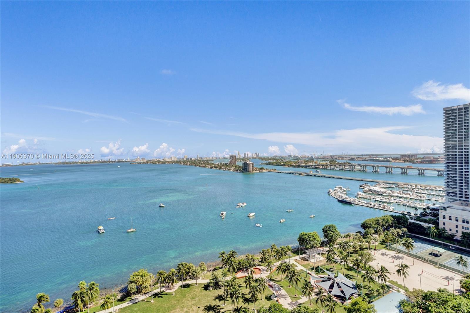 1800 CLUB CONDO - Residential