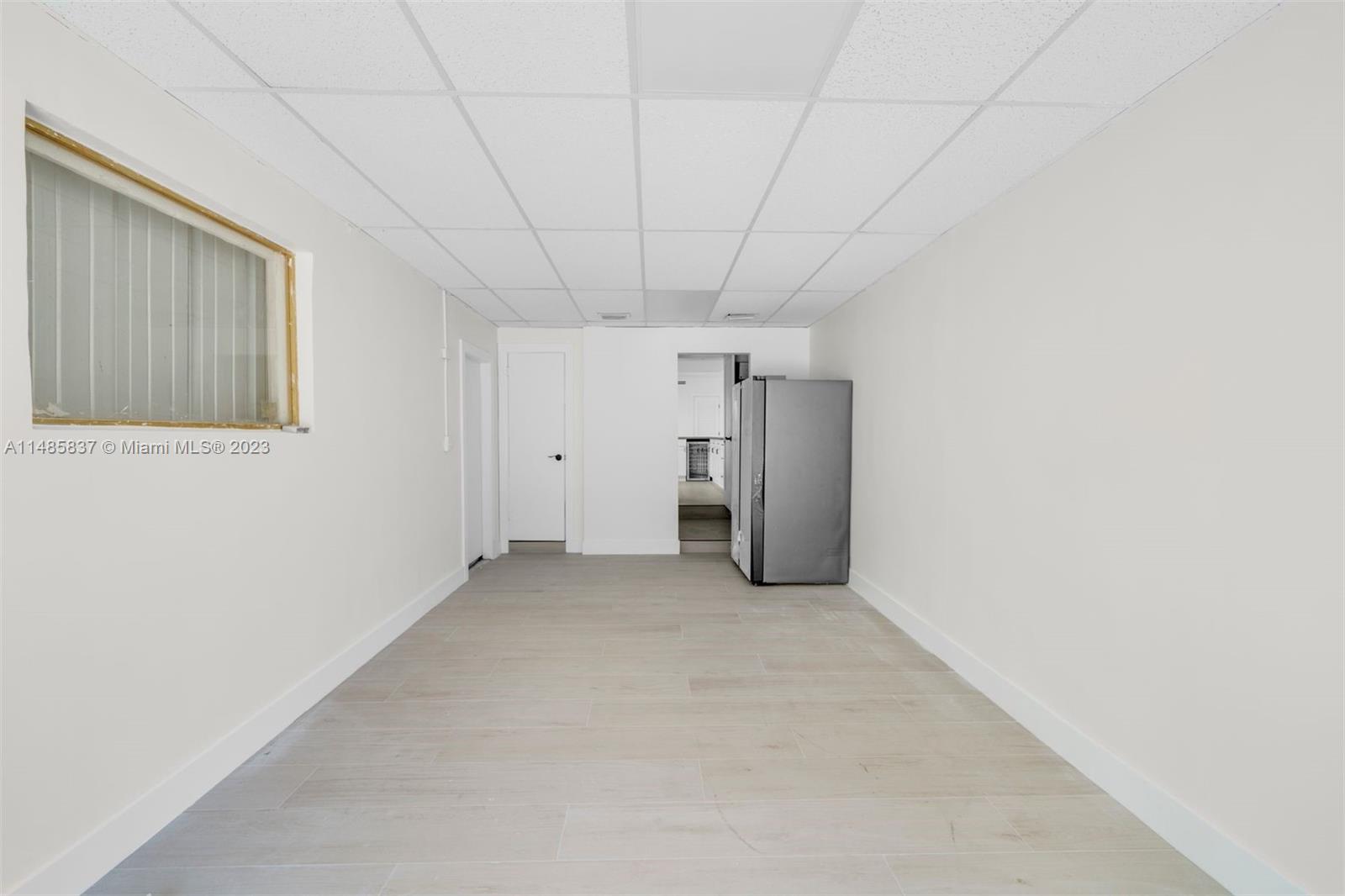 AMD PLAT OF SUNSET LAKE S - Residential