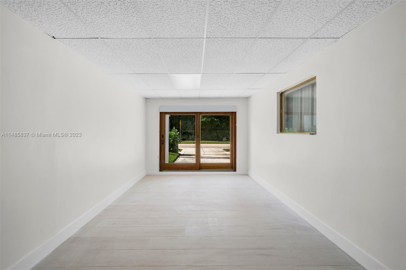 AMD PLAT OF SUNSET LAKE S - Residential