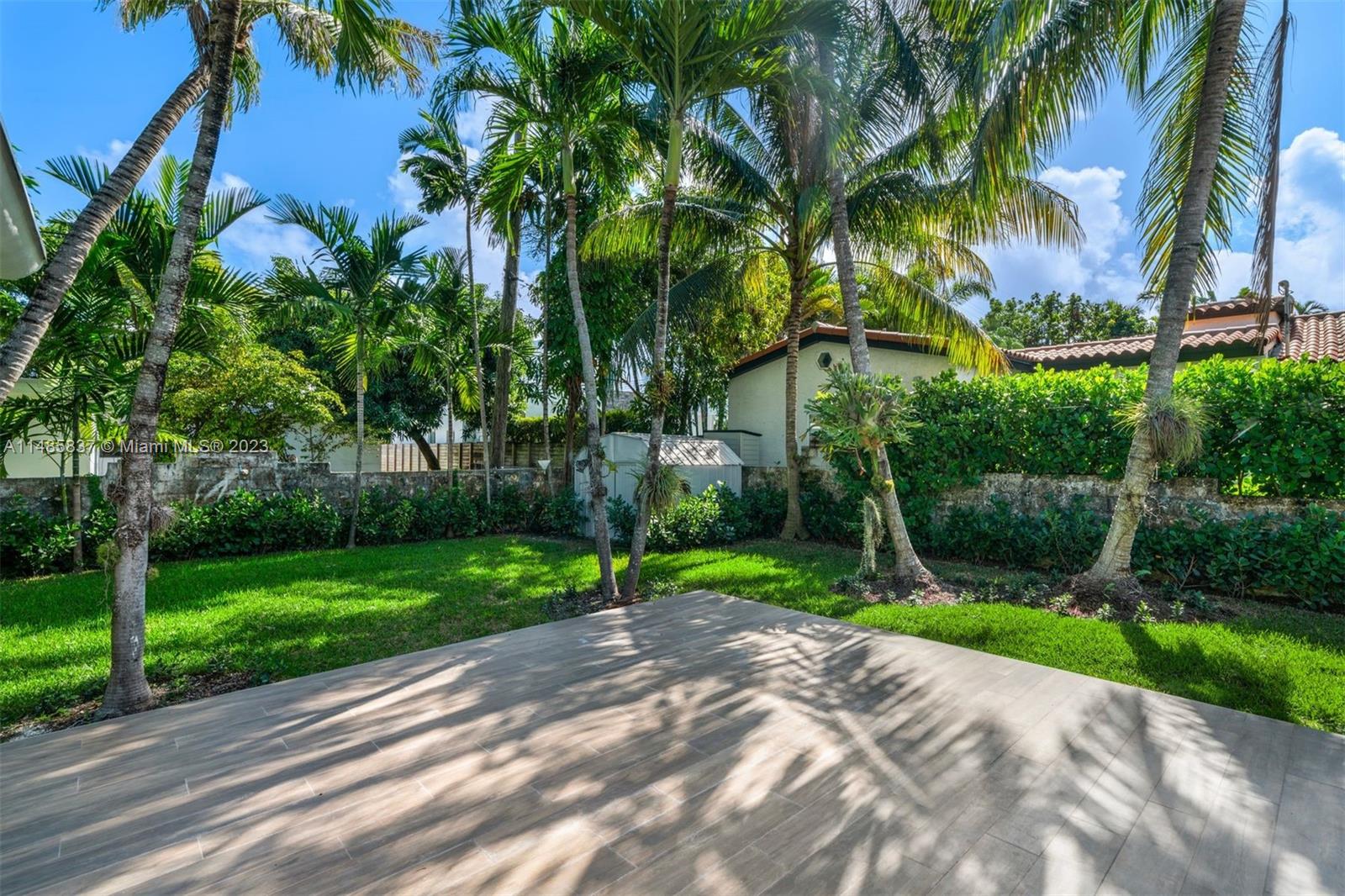 AMD PLAT OF SUNSET LAKE S - Residential