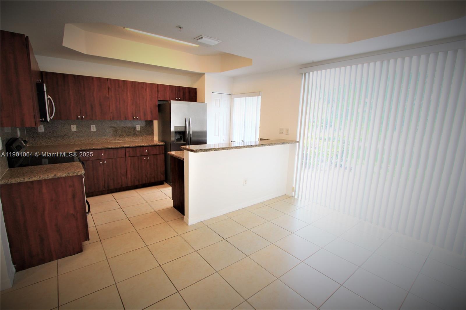 PEMBROKE CAY CONDO - Residential Lease