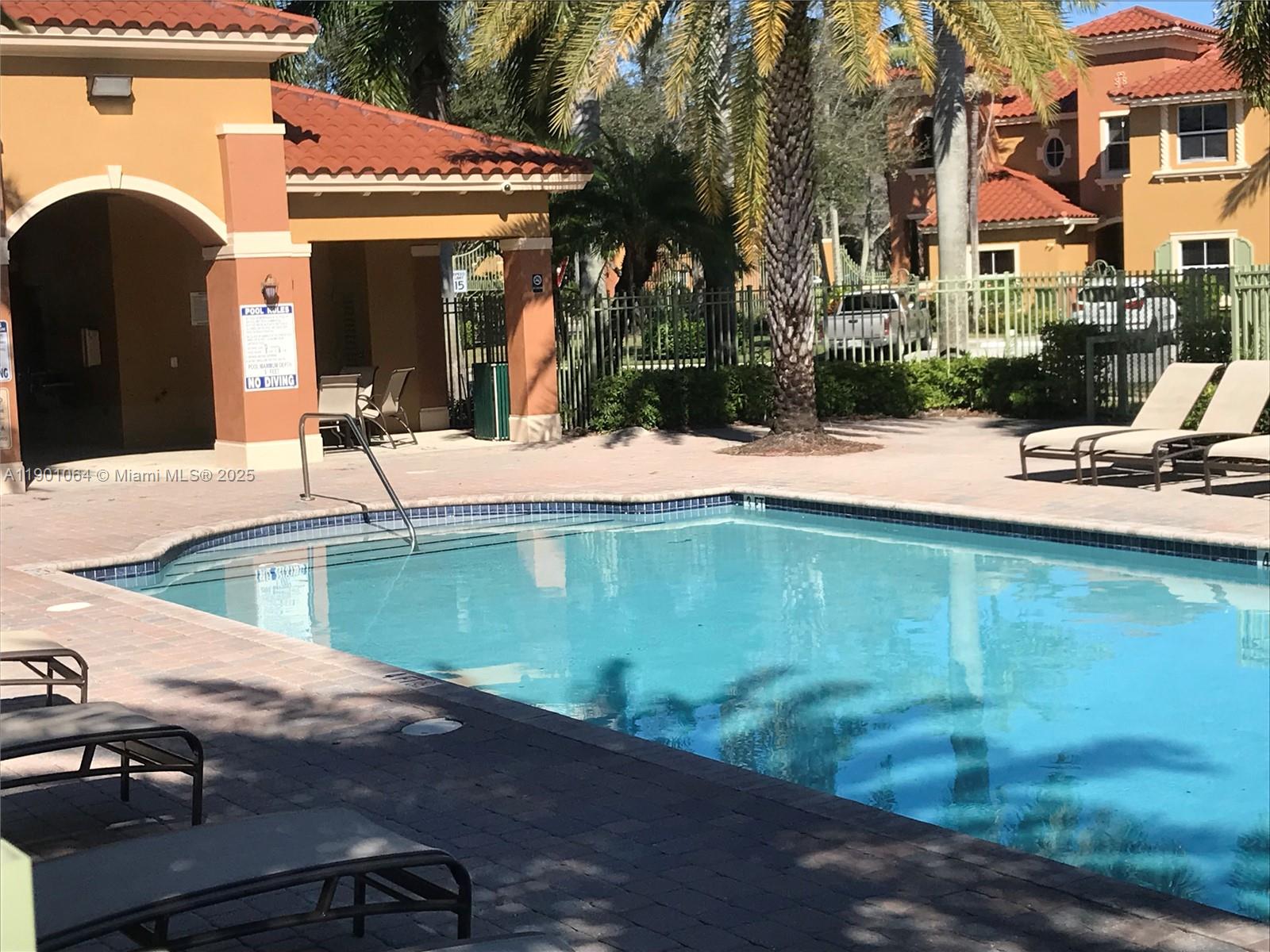 PEMBROKE CAY CONDO - Residential Lease